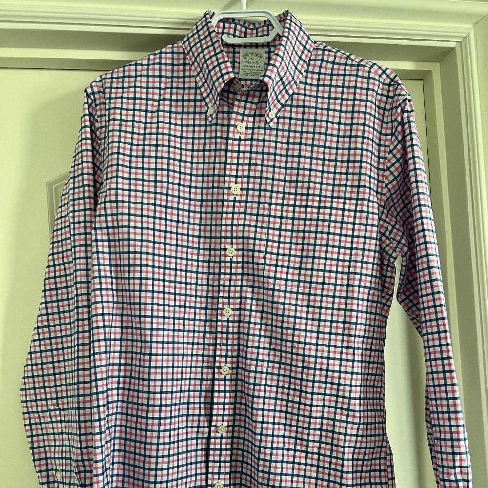 BROOKS BROTHERS Button Down Mens Size Medium